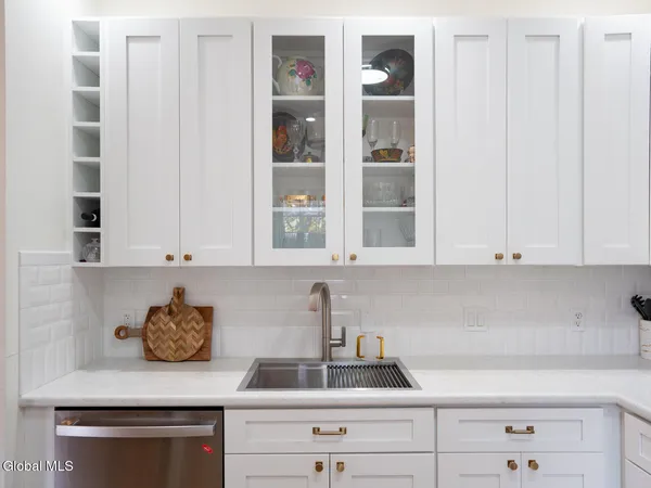 $575,000 | 77 Brookside Drive, Hunter, NY 12485