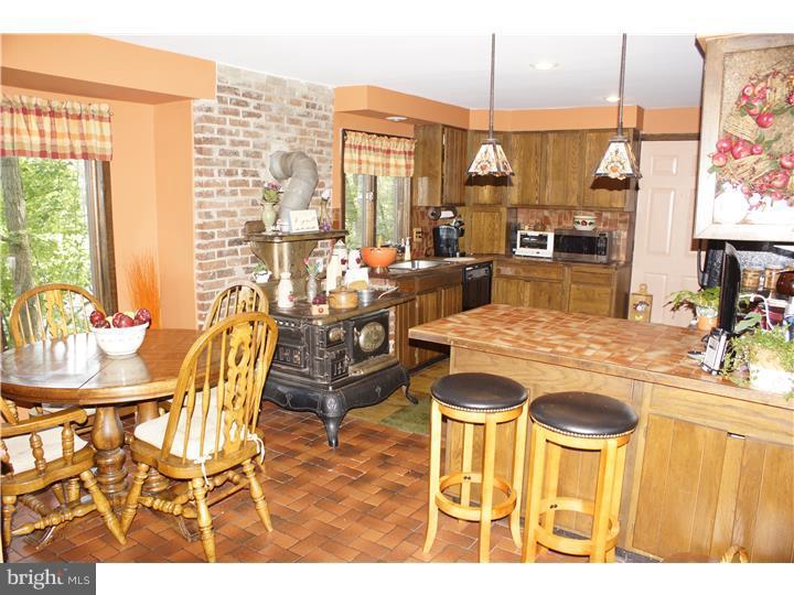 115 Hillside Road Westampton, NJ 08060 - Photo 11 of 25 Kitchen