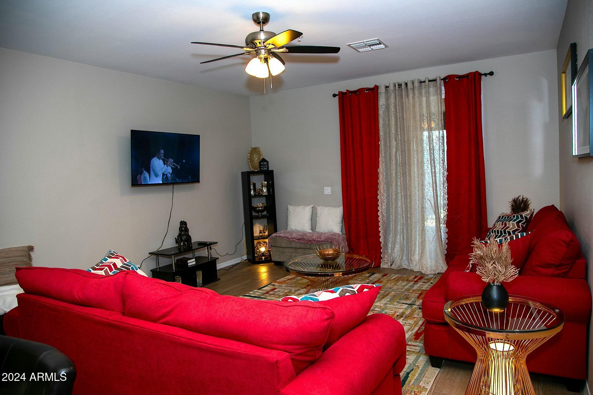 8426 West Atlantis Way Tolleson, AZ 85353 - Photo 4 of 51 tempImage9LCJWf