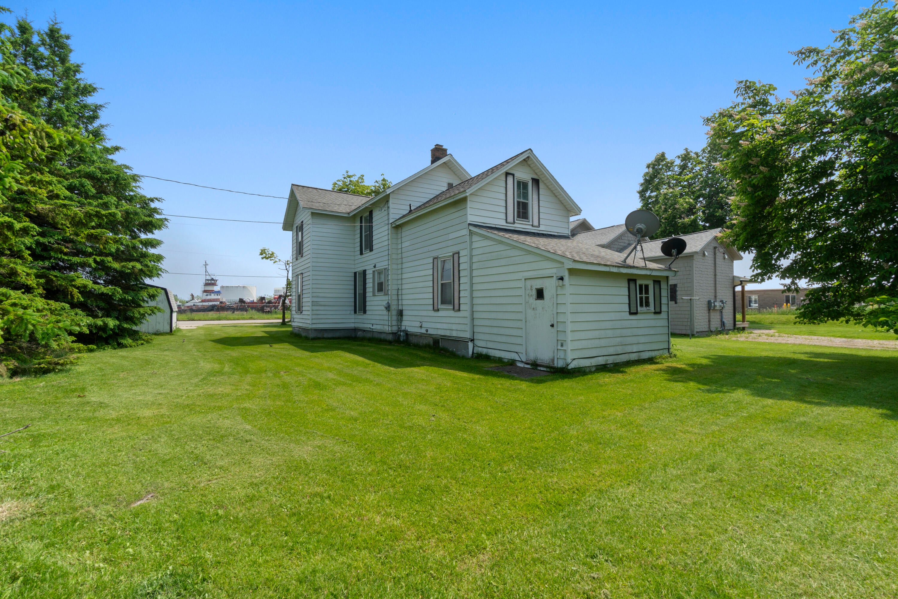 757 North Main Street Cheboygan, MI 49721 - Photo 26 of 35 Gallery Image 26