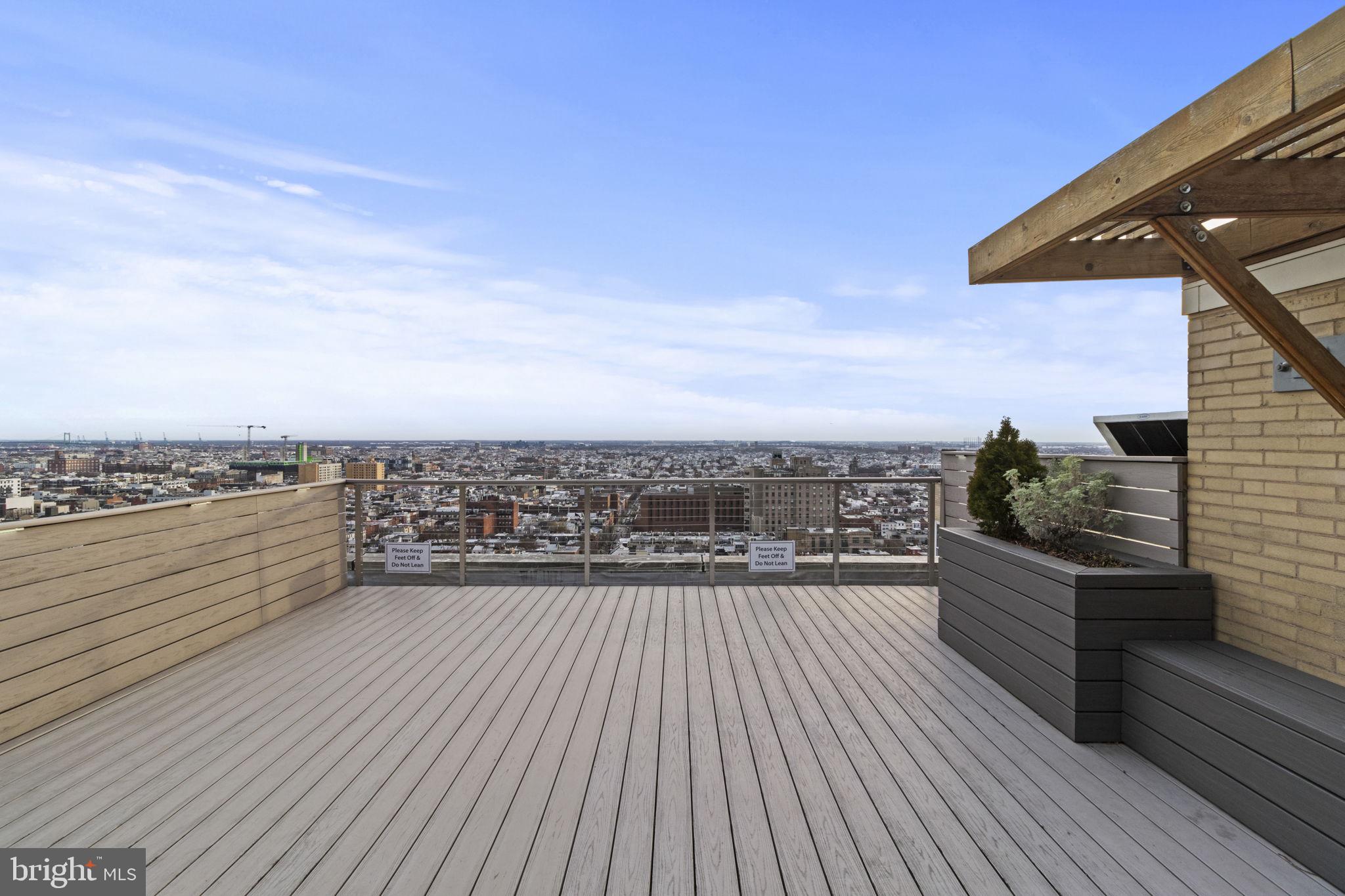 1810 Rittenhouse Square, Unit 610 Philadelphia, PA 19103 - Photo 28 of 32