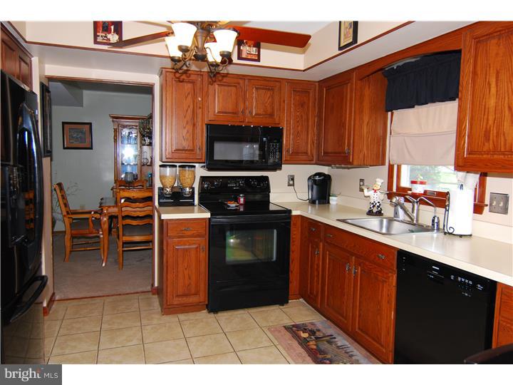 4220 Stoudts Ferry Bridge Road Reading, PA 19605 - Photo 5 of 25 Gallery Image 5