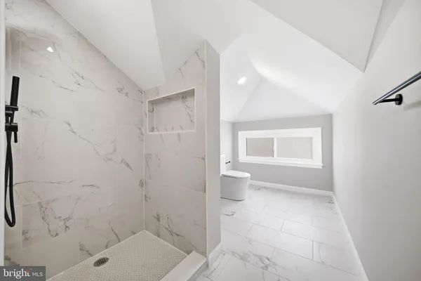 $2,500 | 500 Park Avenue, Baltimore, MD 21204