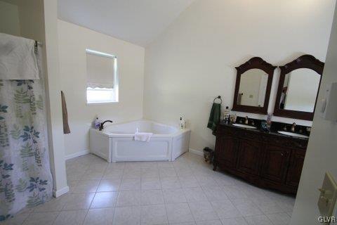 722 Creek Road Bangor, PA 18013 - Photo 17 of 27 Gallery Image 17