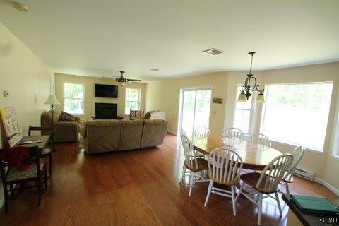 722 Creek Road Bangor, PA 18013 - Photo 2 of 27 Gallery Image 2