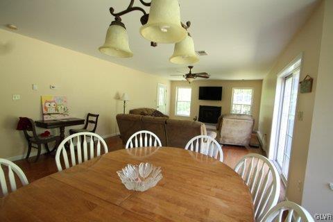 722 Creek Road Bangor, PA 18013 - Photo 5 of 27 Gallery Image 5