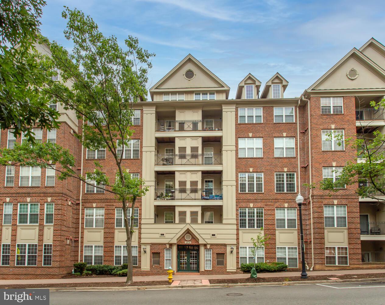 2310 14th Street North, Unit 407 Arlington, VA 22201 - Photo 1 of 40 Welcome to Courthouse Hill!