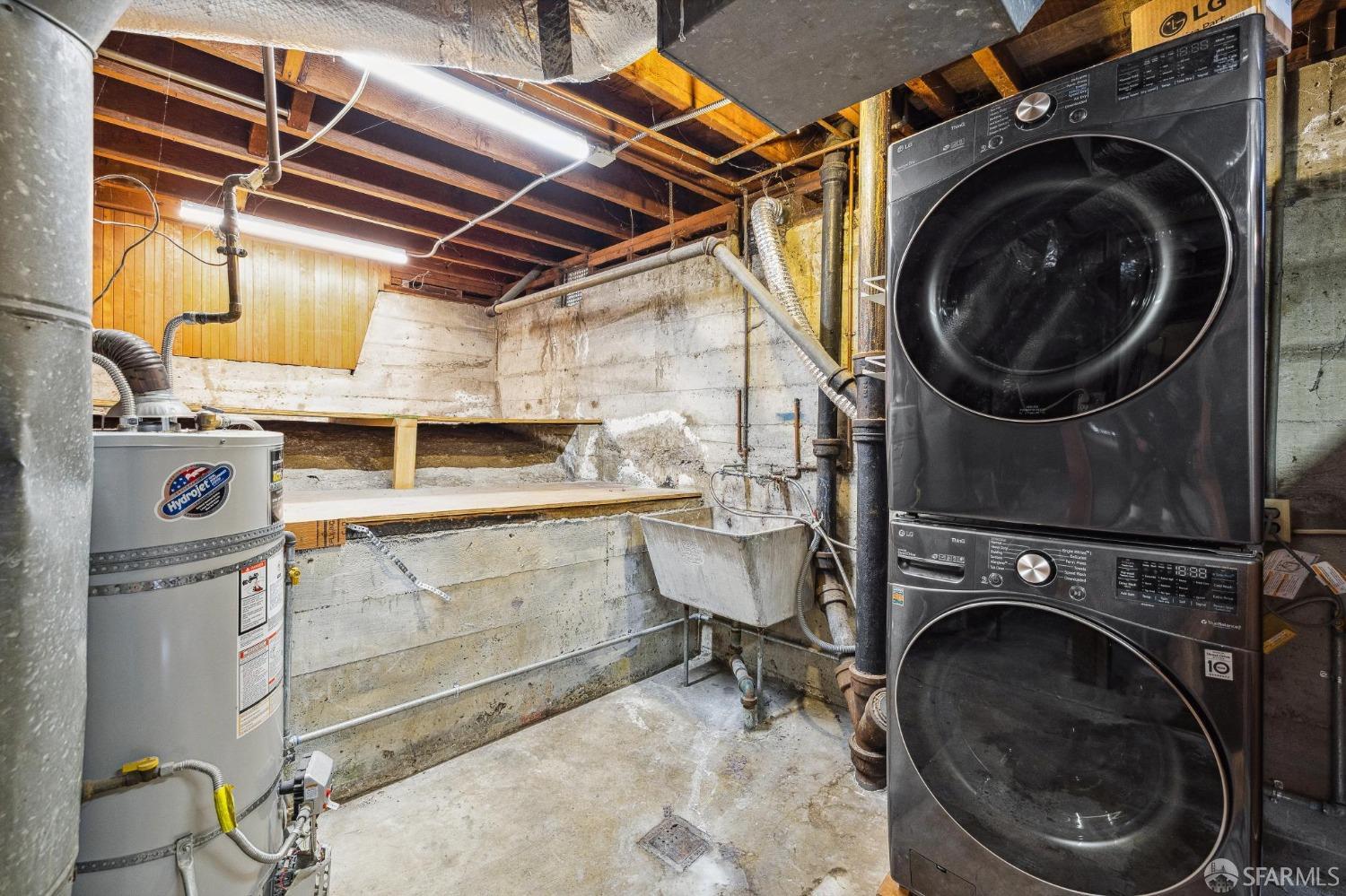 54 Upper Terrace San Francisco, CA 94117 - Photo 41 of 61 a utility room with dryer and washer