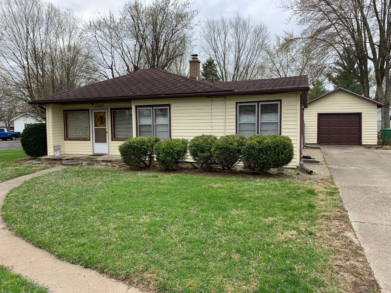 1325 Riley Road New Castle, IN 47362 - Photo 1 of 12 Gallery Image 1