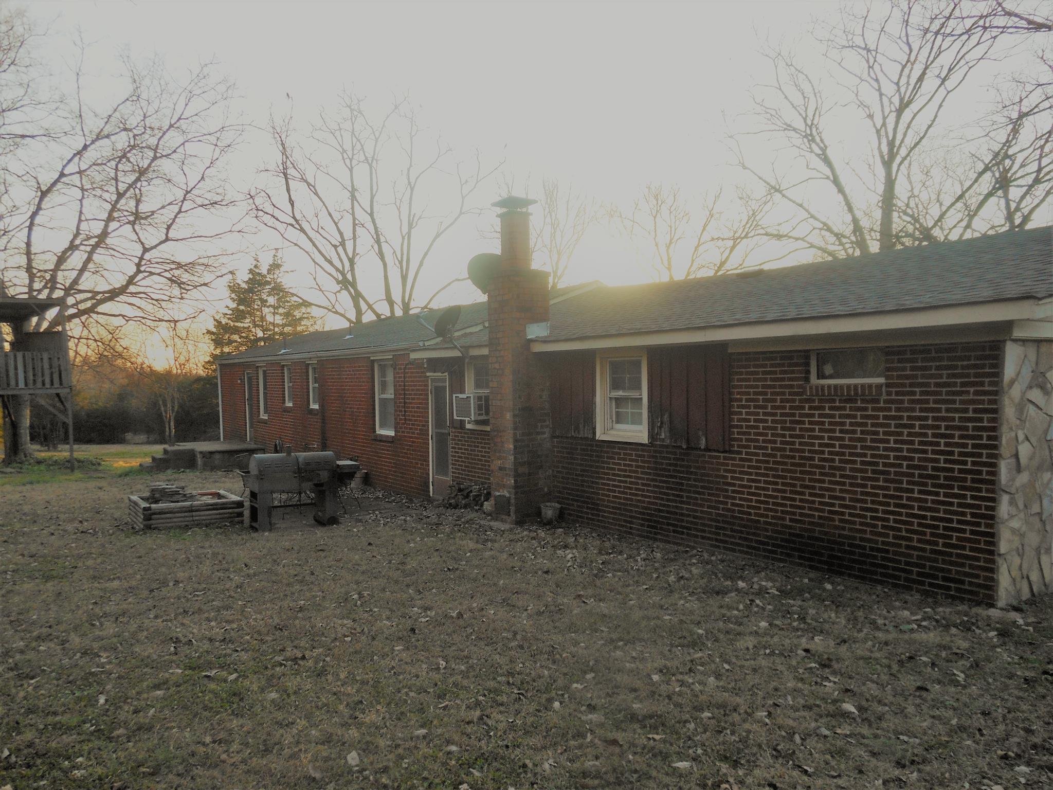 1490 Fall Creek Road Lebanon, TN 37090 - Photo 4 of 27 a view of a house with a yard and sitting area
