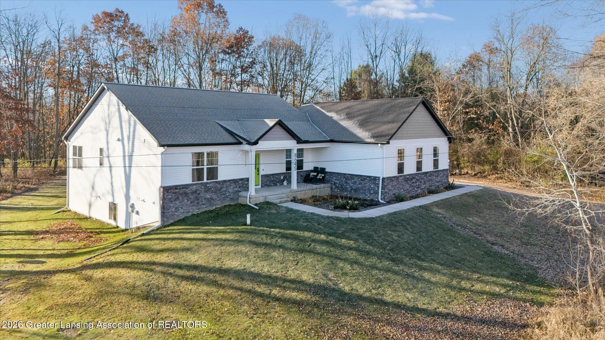 8645 Doyle Road Laingsburg, MI 48848 - Photo 2 of 52 42-8645-Doyle-Rd-Laingsburg-MI-48848-Win