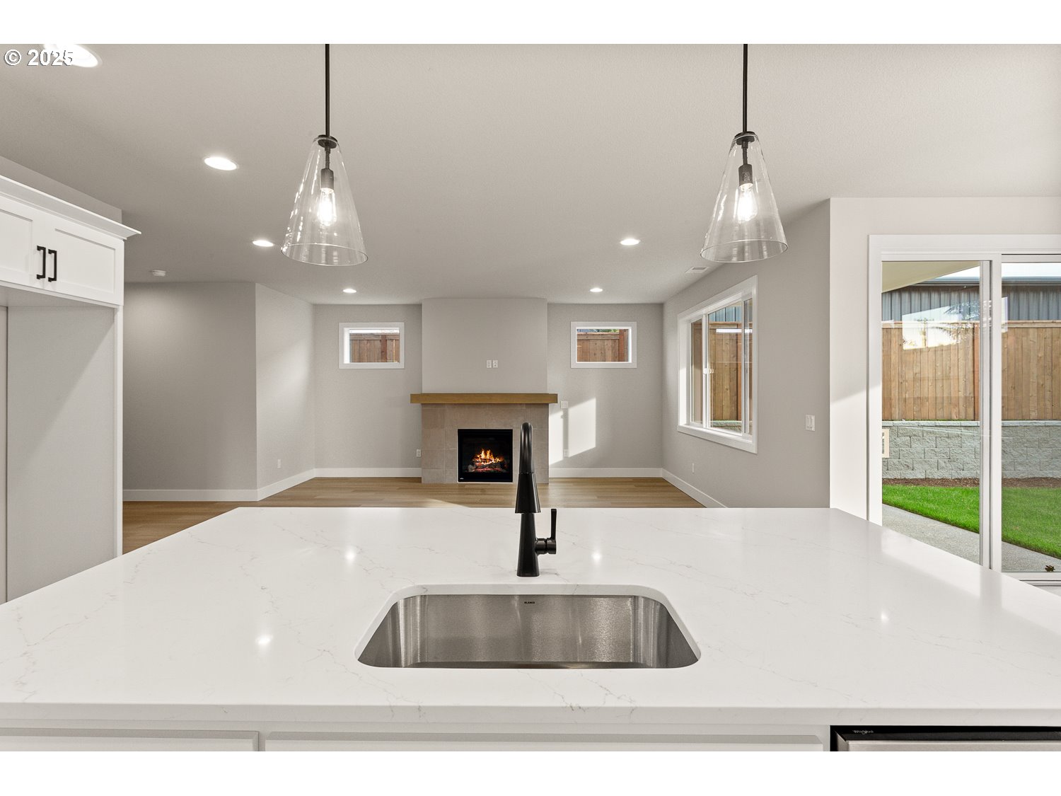 7212 Southwest Windflower Street Wilsonville, OR 97070 - Photo 5 of 28