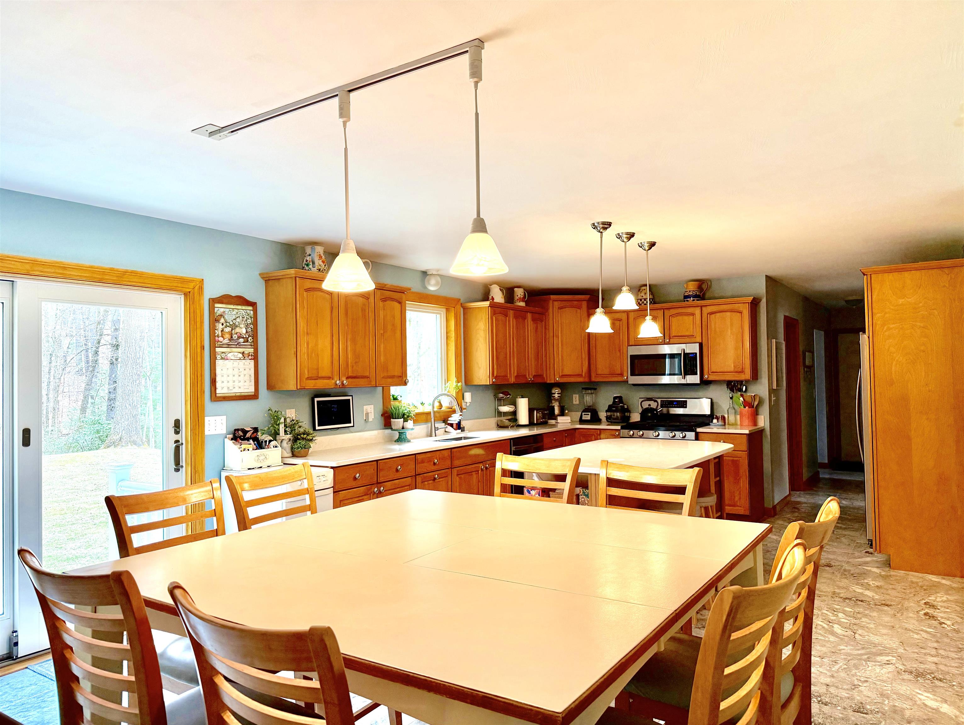 3 Norway Drive Brookline, NH 03033 - Photo 8 of 55