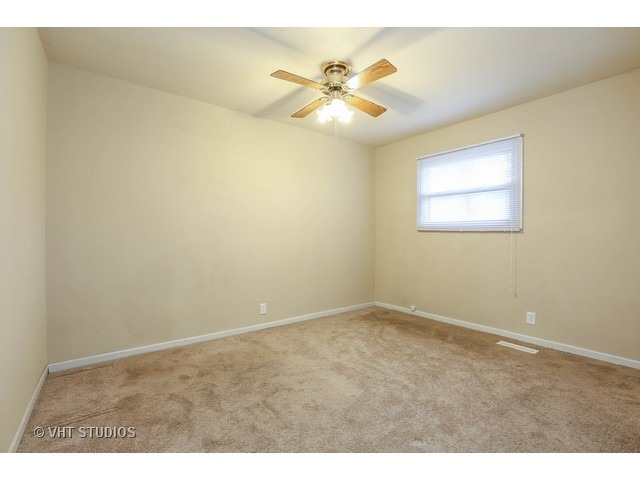 536 Spruce Road Bolingbrook, IL 60440 - Photo 5 of 11