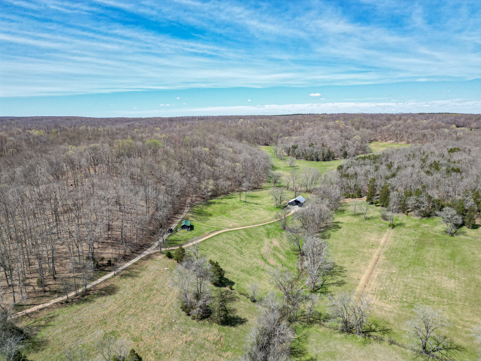 165 Meece Road Hampshire, TN 38461 - Photo 2 of 44