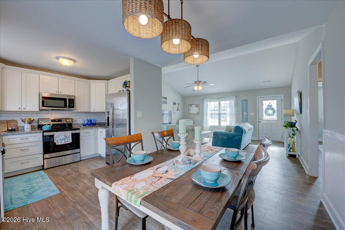 22 Covington Court New Bern, NC 28560 - Photo 14 of 42 33-22_covington_ct-14