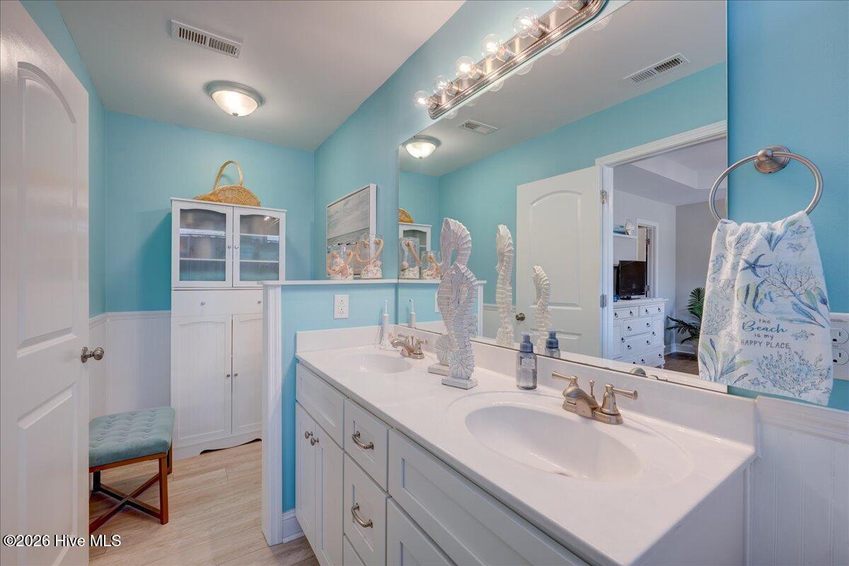 22 Covington Court New Bern, NC 28560 - Photo 25 of 42 46-22_covington_ct-27