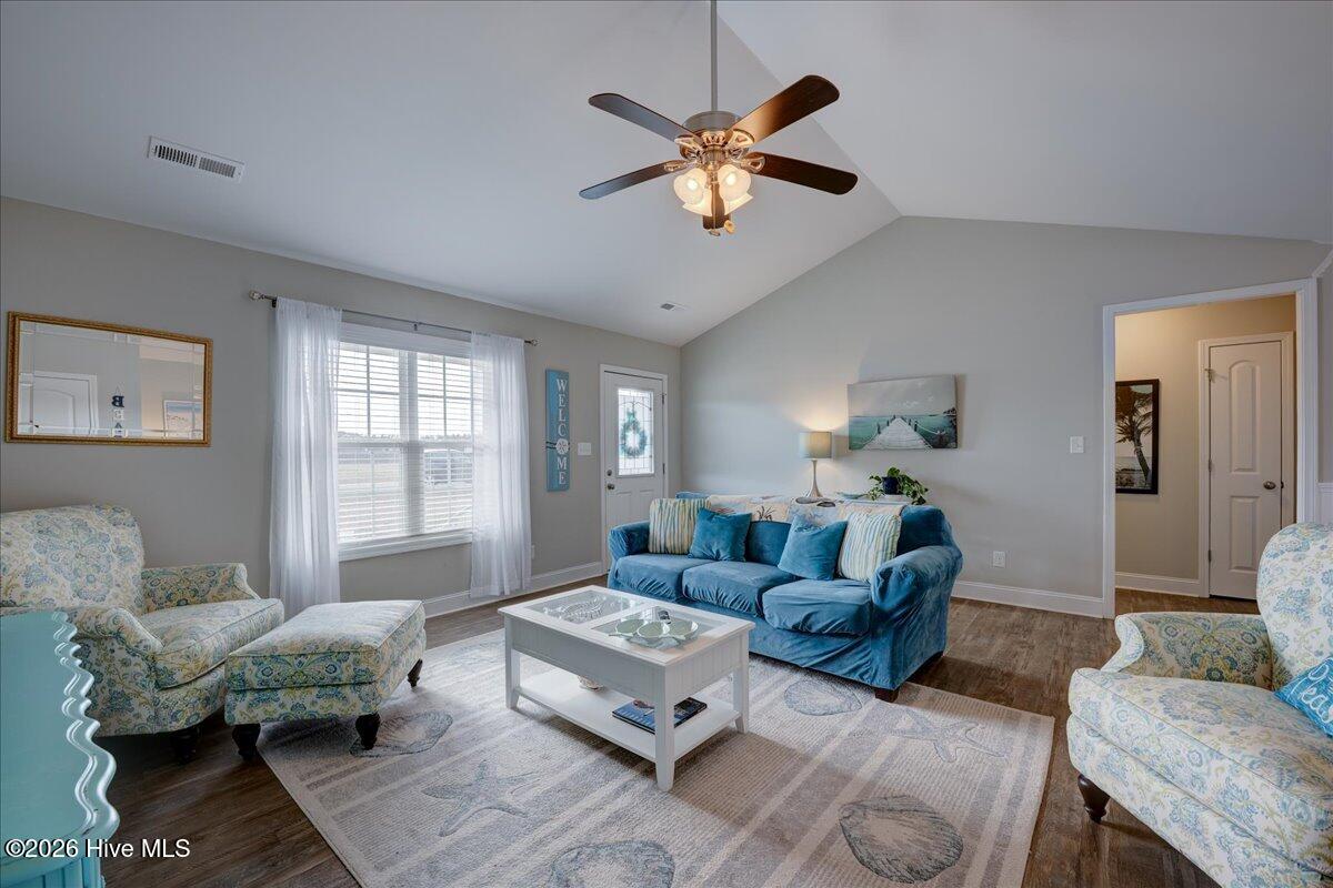 22 Covington Court New Bern, NC 28560 - Photo 10 of 42 29-22_covington_ct-10