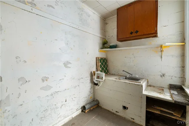 $179,900 | 3566 Oneida Street, New Hartford, NY 13319