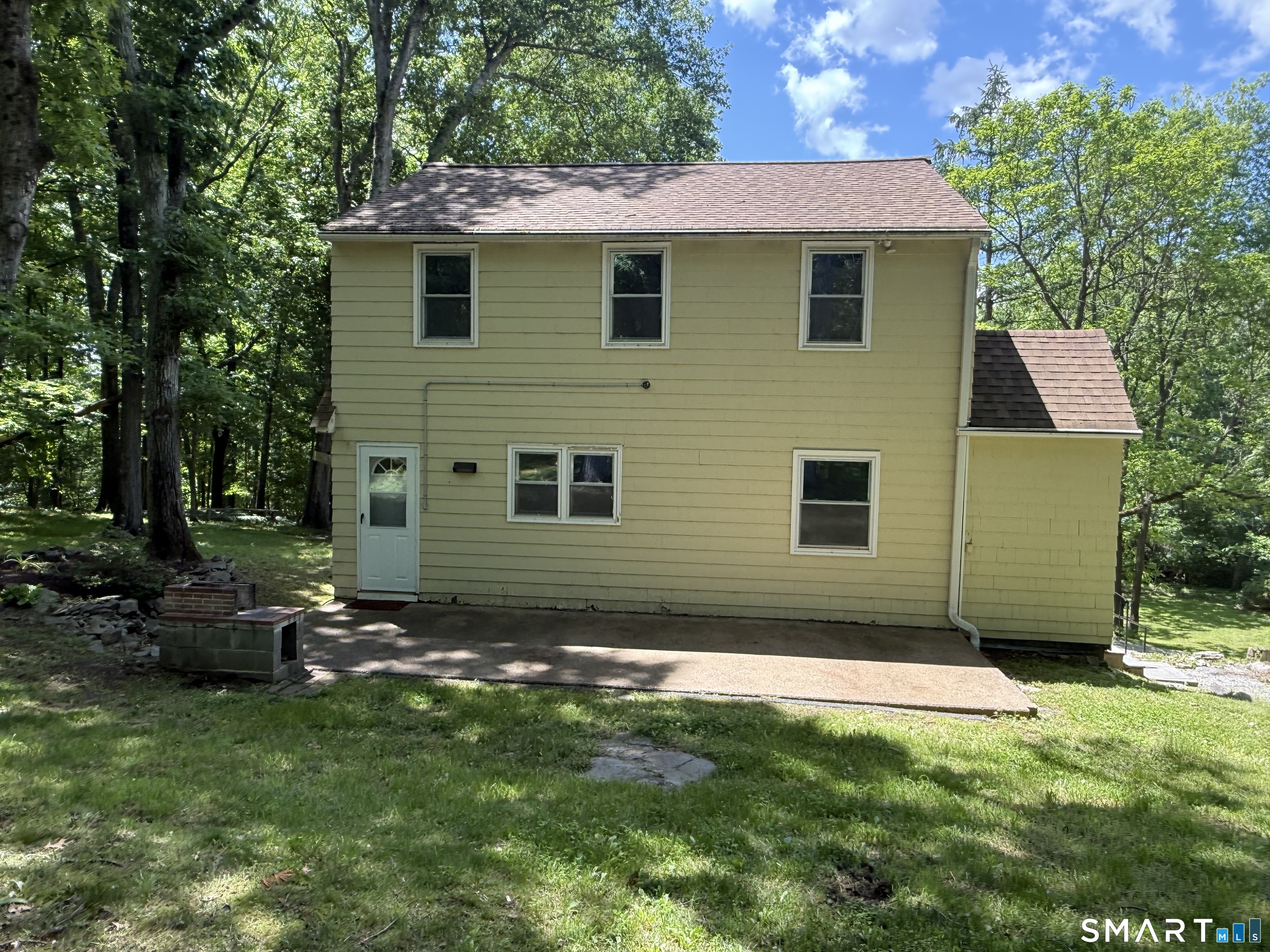 19 Old Town Road Shelton, CT 06484 - Photo 7 of 32