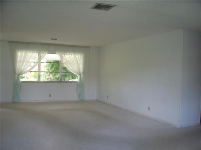 117 Windsor Road West Tequesta, FL 33469 - Photo 16 of 25 Additional Photo