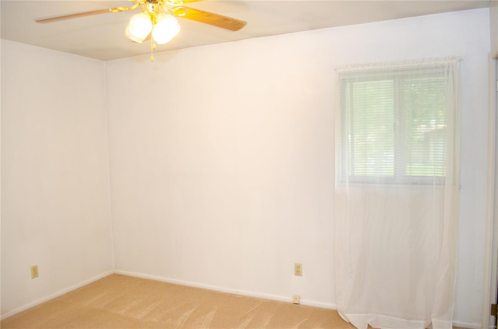 207 North Point Road Fairview Heights, IL 62208 - Photo 22 of 32