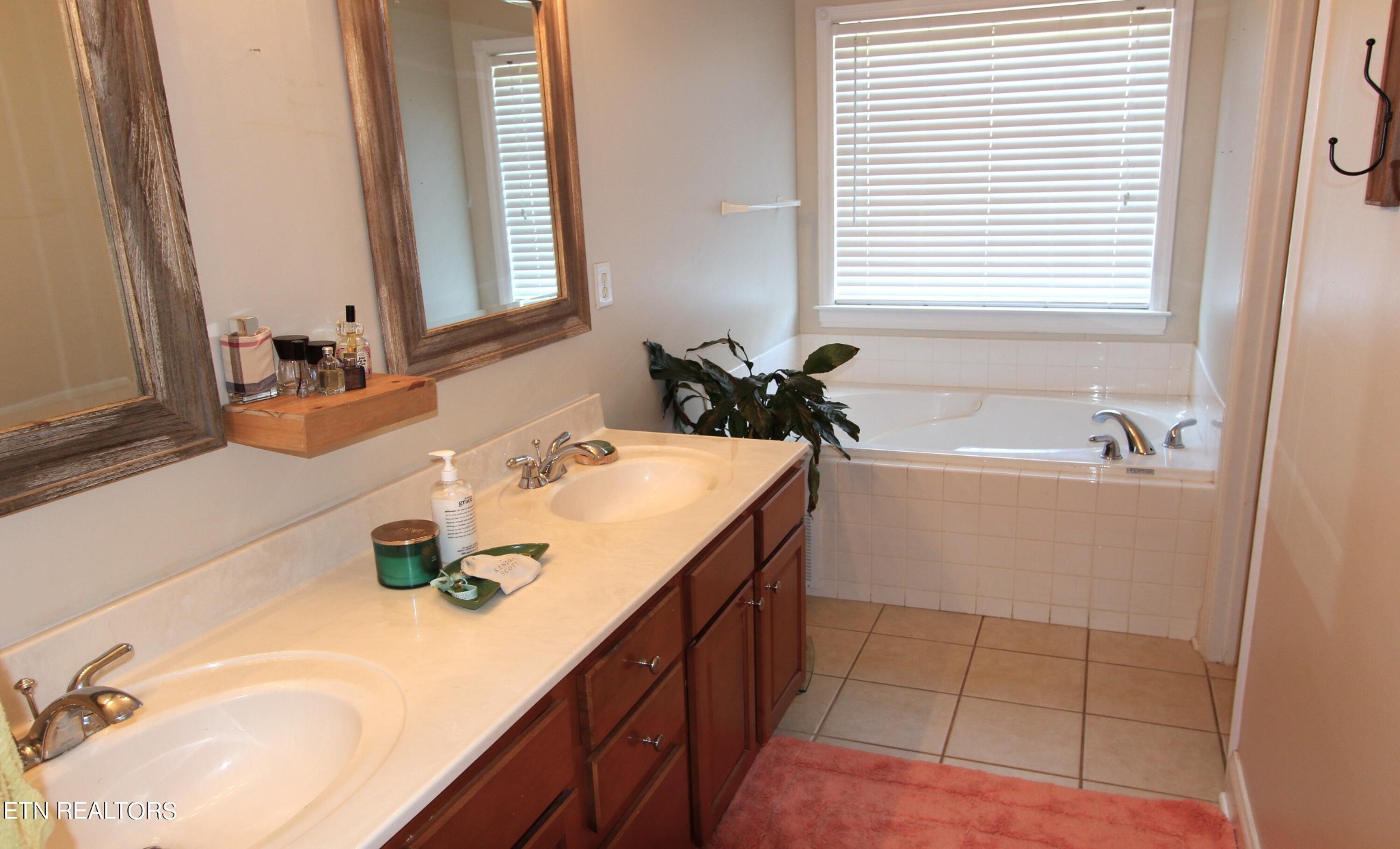 12625 Clear Ridge Road Knoxville, TN 37922 - Photo 16 of 32 Gallery Image 16