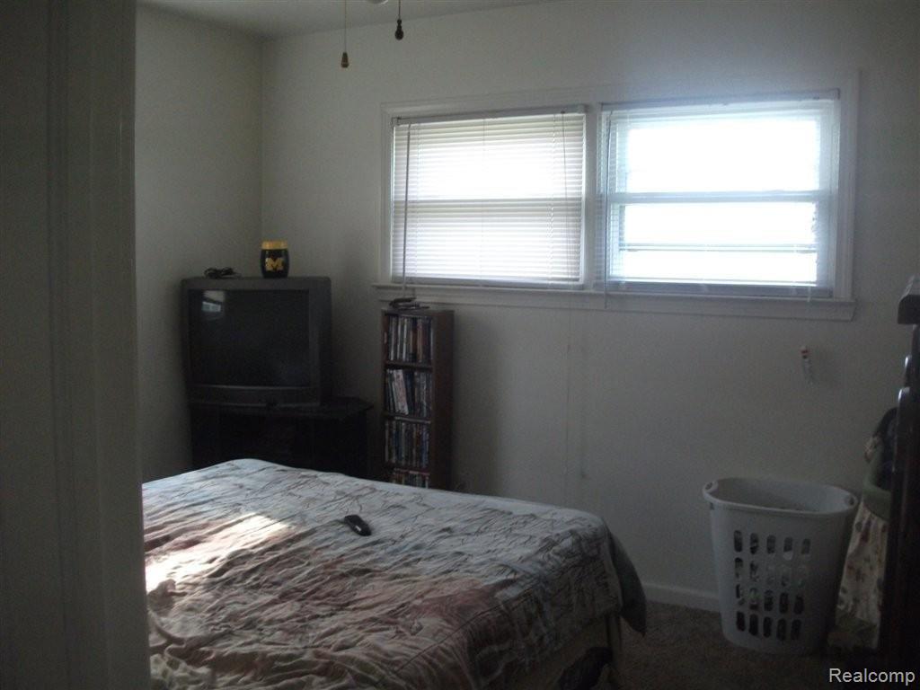 26008 Beverly Road Taylor, MI 48180 - Photo 2 of 21 Bedroom 1