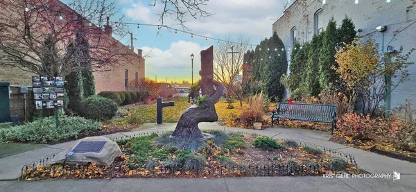 $1,850 | 307 North Avenue, Unit 2, Antioch, IL 60002