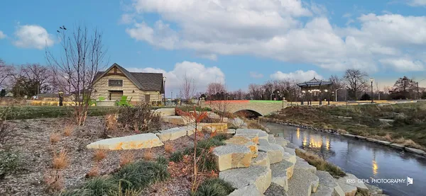 $1,850 | 307 North Avenue, Unit 2, Antioch, IL 60002