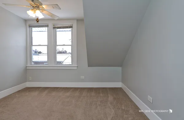 $1,850 | 307 North Avenue, Unit 2, Antioch, IL 60002