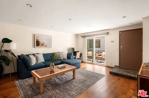 $1,149,000 | 2248 South Bentley Avenue, Unit 2, Los Angeles, CA 90064