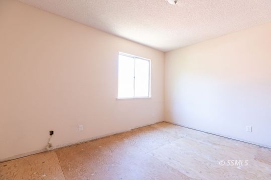 819 West Howell Avenue Ridgecrest, CA 93555 - Photo 22 of 36