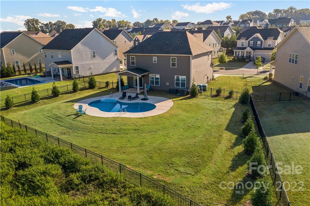 4025 Shadowbrook Road Waxhaw, NC 28173 - Photo 45 of 48 a swimming pool with barbeque oven