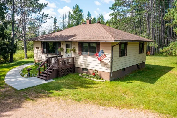 $269,900 | 3215 County Road 904, Babbitt, MN 55706