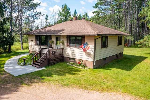 $269,900 | 3215 County Road 904, Babbitt, MN 55706