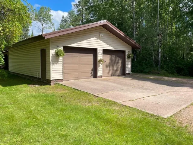 $269,900 | 3215 County Road 904, Babbitt, MN 55706