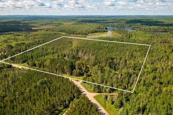 $269,900 | 3215 County Road 904, Babbitt, MN 55706