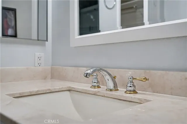 a close view of sink and tap