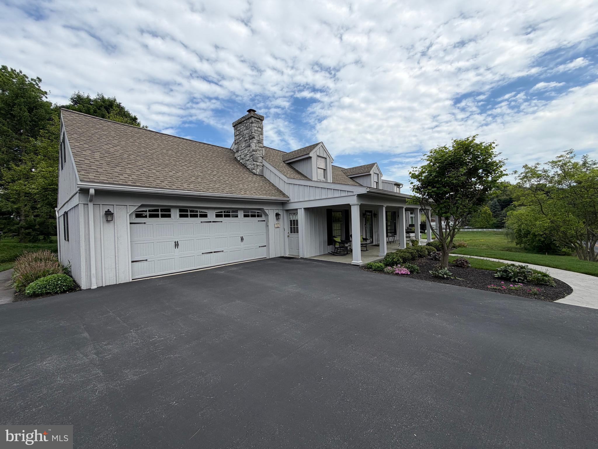957 Mondale Road Bird-in-Hand, PA 17505 - Photo 7 of 78