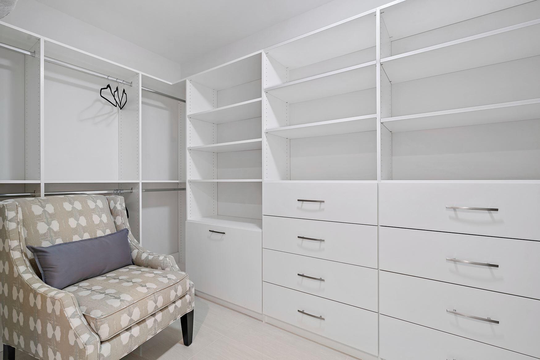 2720 Donald Ross Road, Unit 402 Palm Beach Gardens, FL 33410 - Photo 19 of 41 Master Closet
