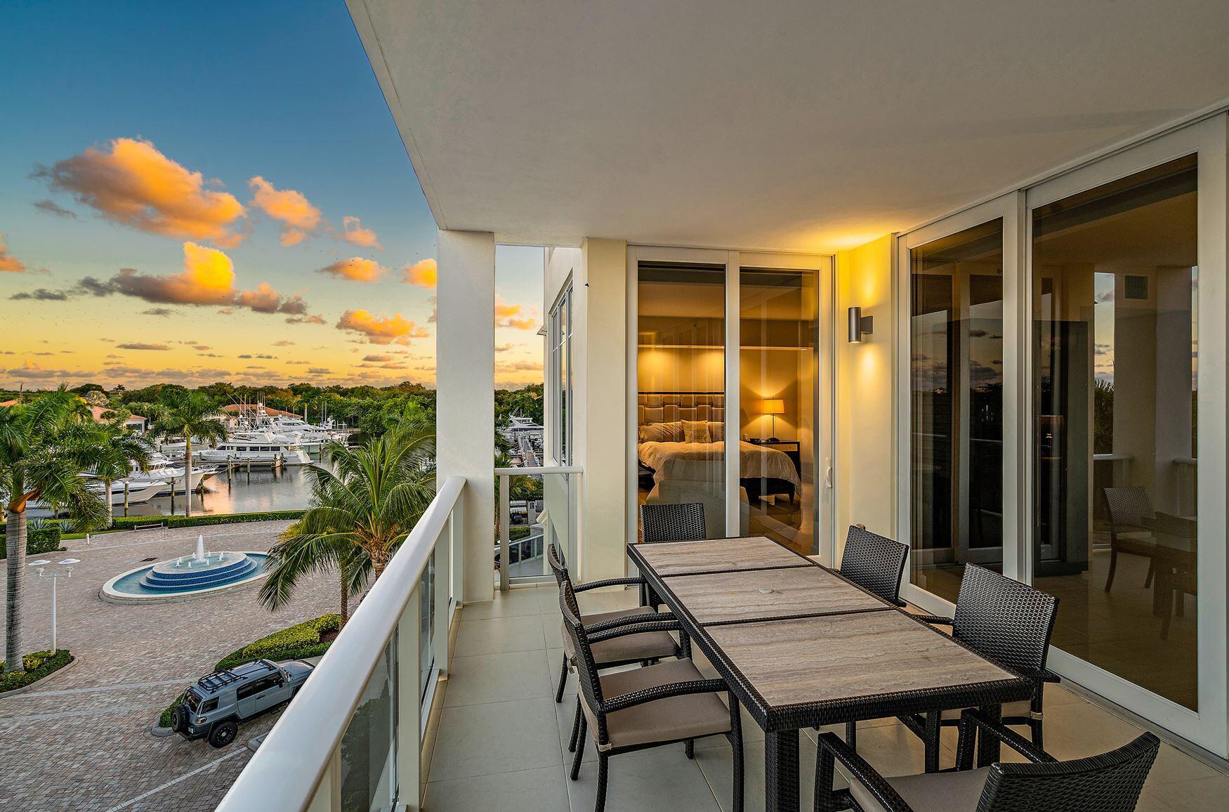 2720 Donald Ross Road, Unit 402 Palm Beach Gardens, FL 33410 - Photo 24 of 41 Covered Balcony
