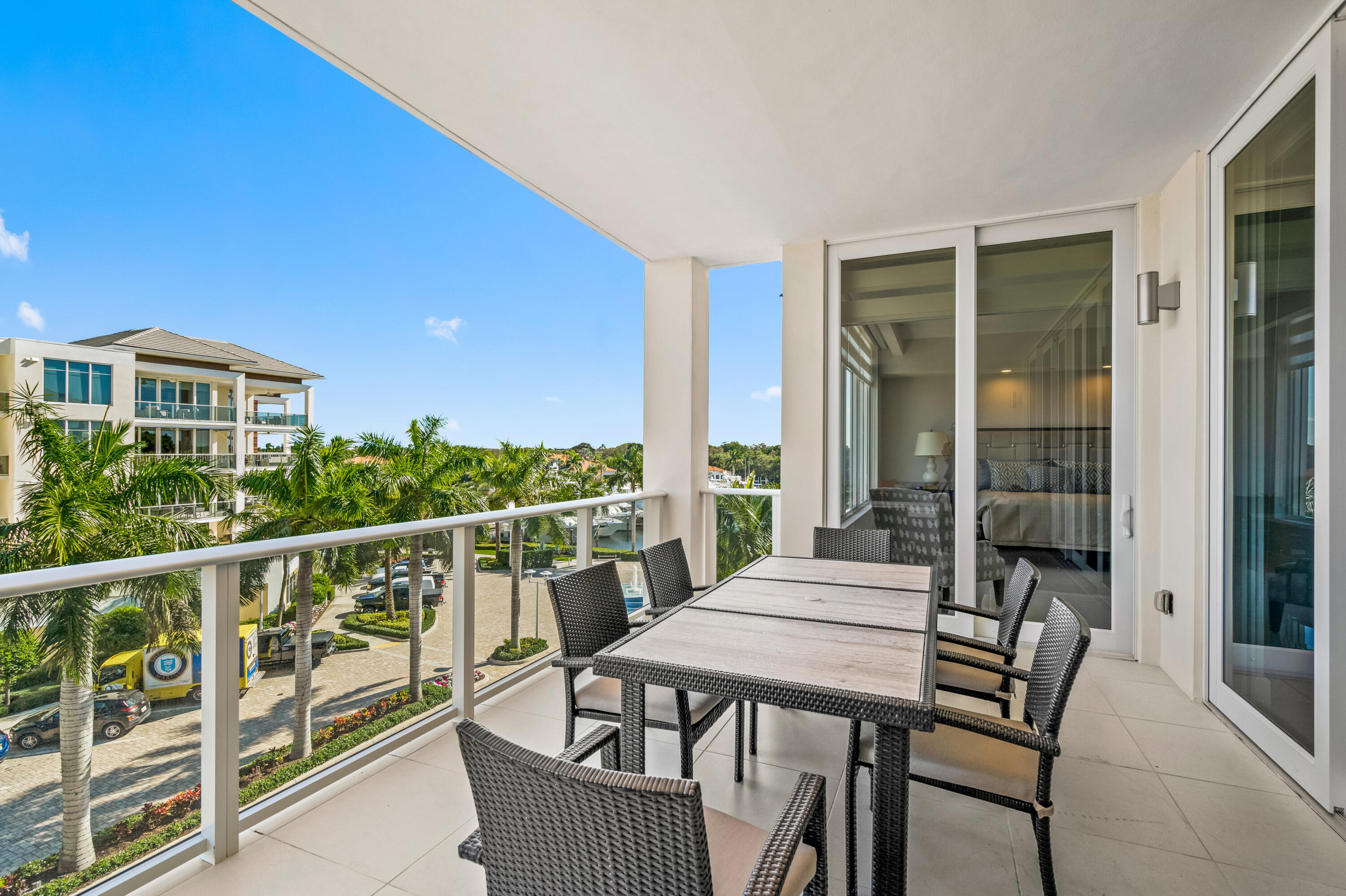 2720 Donald Ross Road, Unit 402 Palm Beach Gardens, FL 33410 - Photo 25 of 41 Balcony