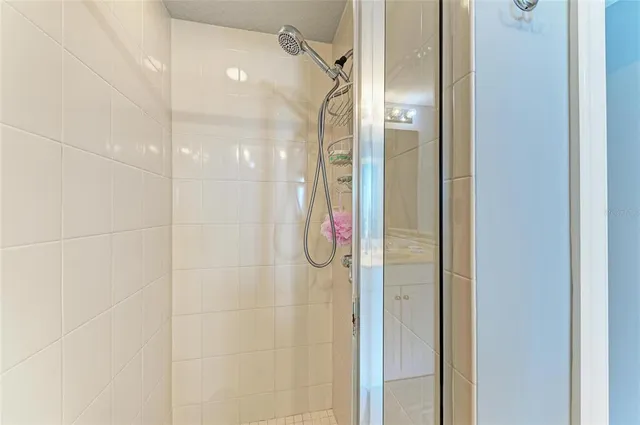 $629,000 | 800 North Tamiami Trail, Unit 1010, Sarasota, FL 34236