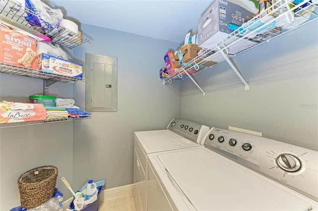 $629,000 | 800 North Tamiami Trail, Unit 1010, Sarasota, FL 34236