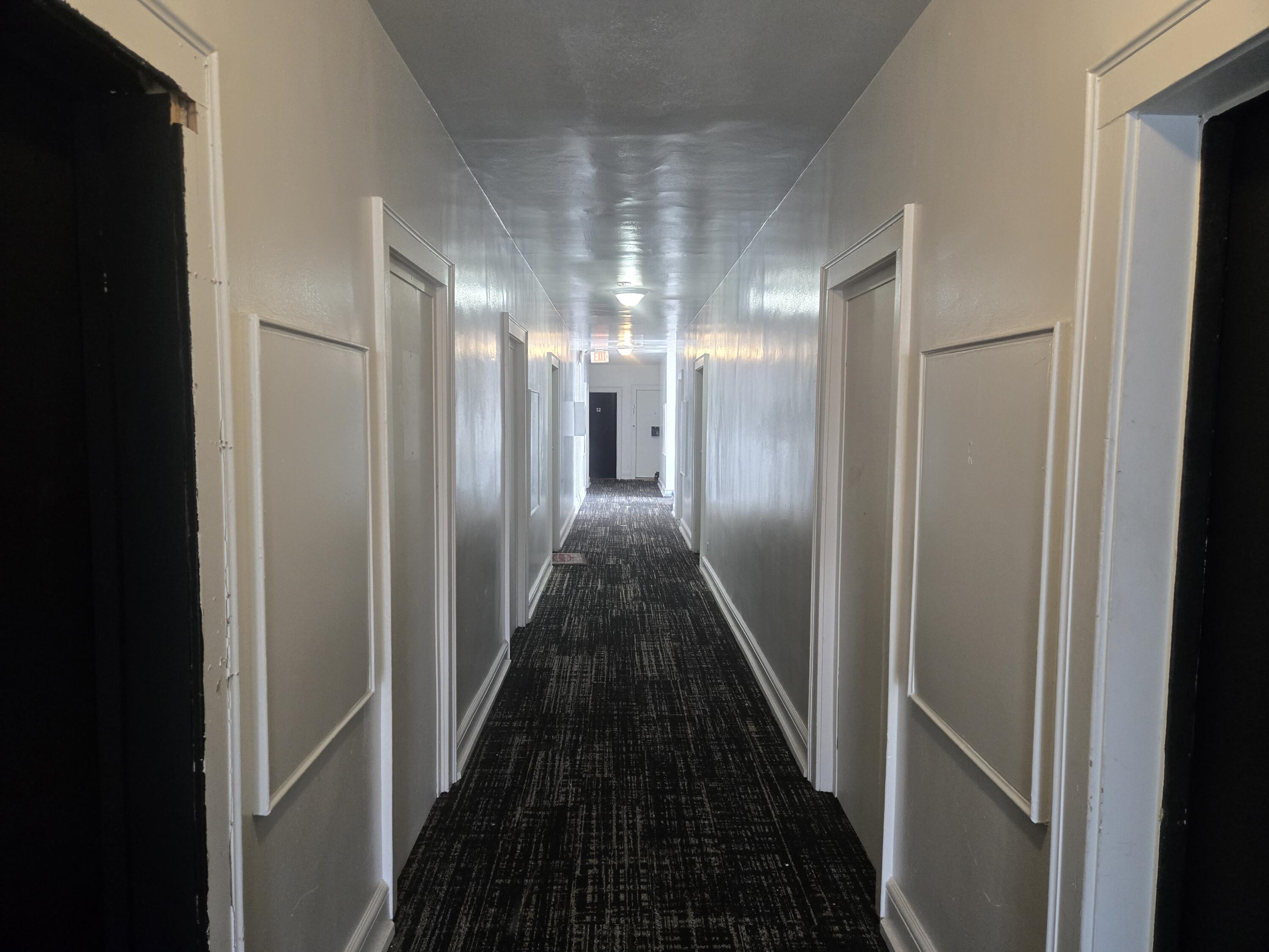 915 North 24th Street Milwaukee, WI 53233 - Photo 11 of 37 915 N 24th St