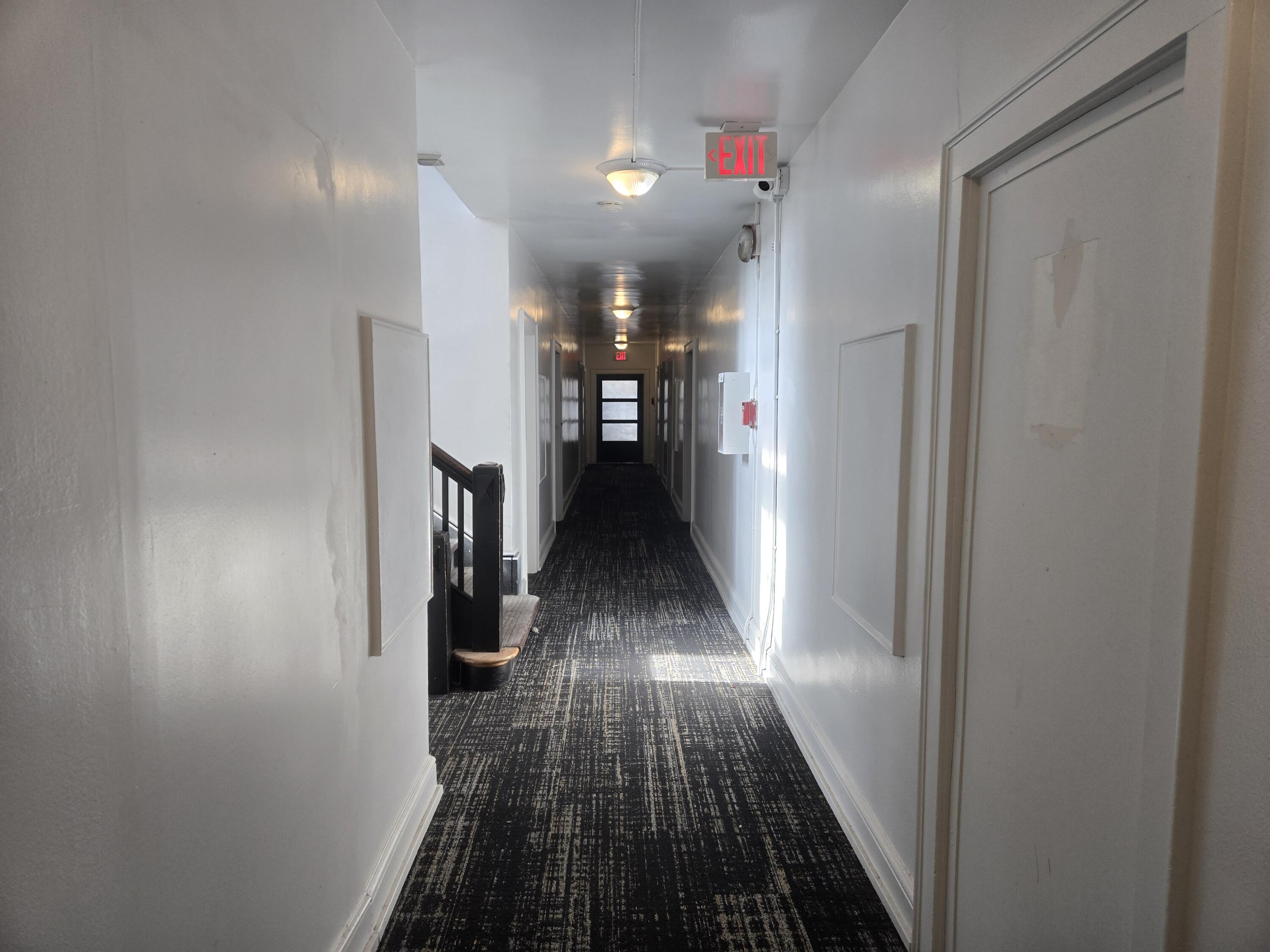 915 North 24th Street Milwaukee, WI 53233 - Photo 13 of 37 915 N 24th St