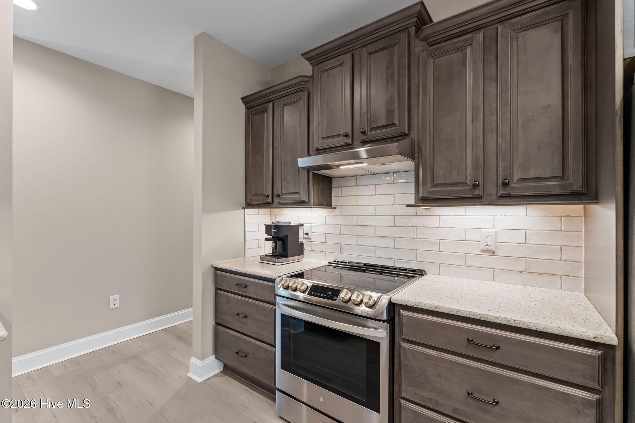 102 Roxburgh Court West End, NC 27376 - Photo 15 of 58 16-web-or-mls-DSC08005