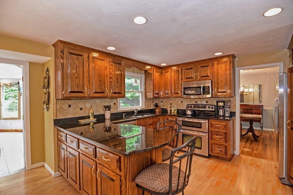 22 Kings Row Ashland, MA 01721 - Photo 8 of 35 Gallery Image 8