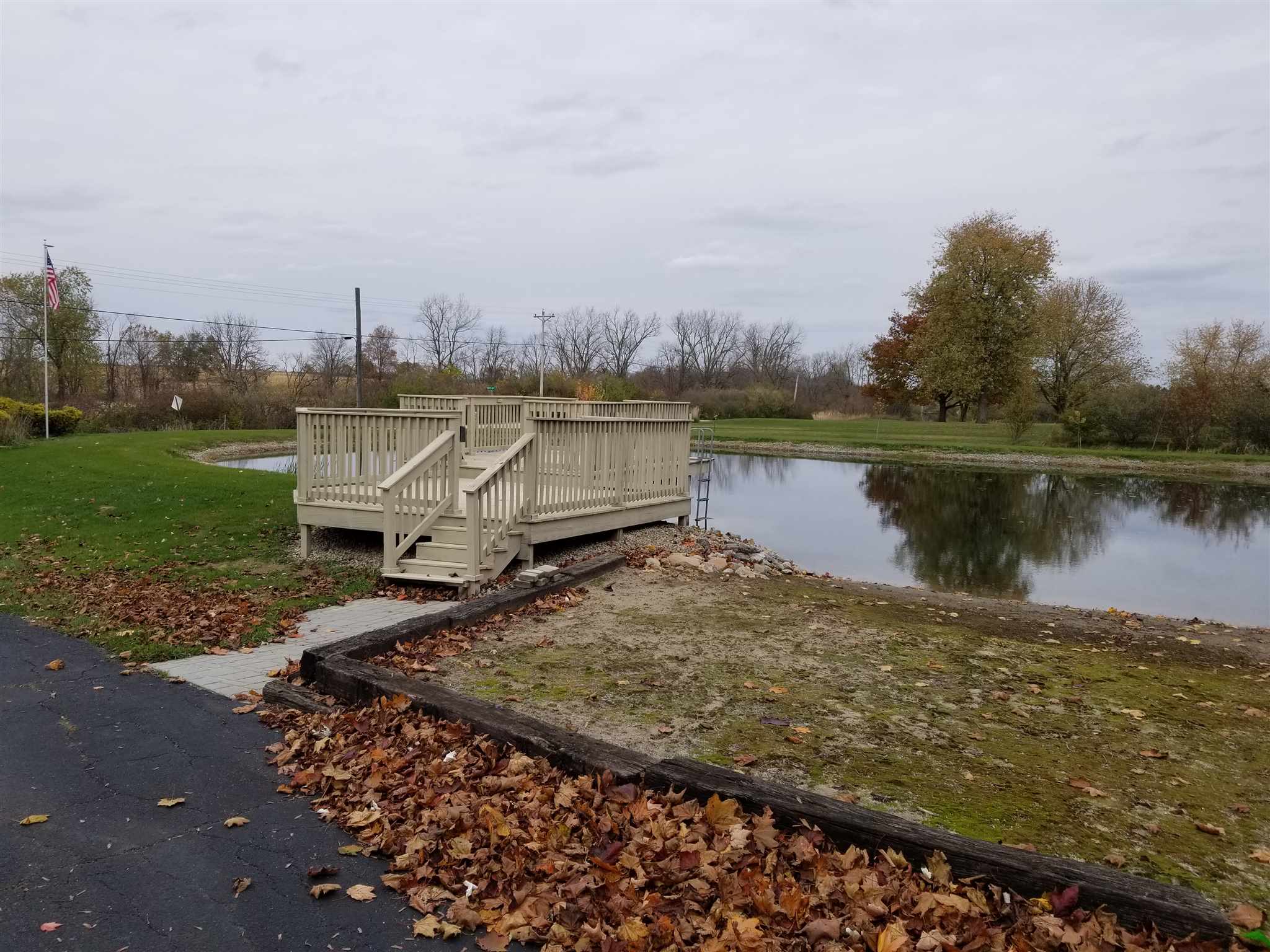 9219 Lower Huntington Road Fort Wayne, IN 46809 - Photo 3 of 36
